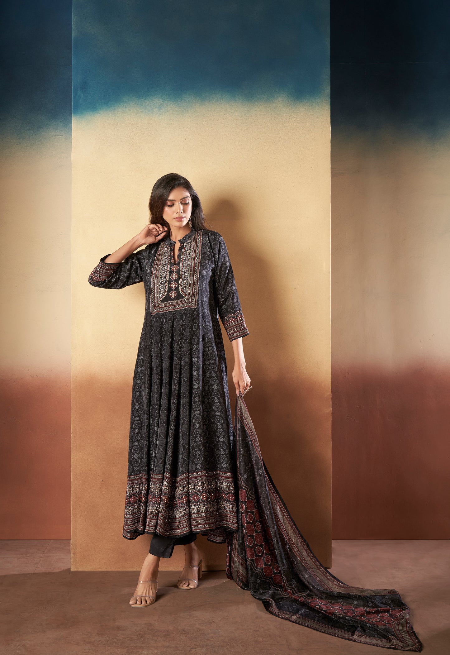 Pure Crepe Black Kalidar