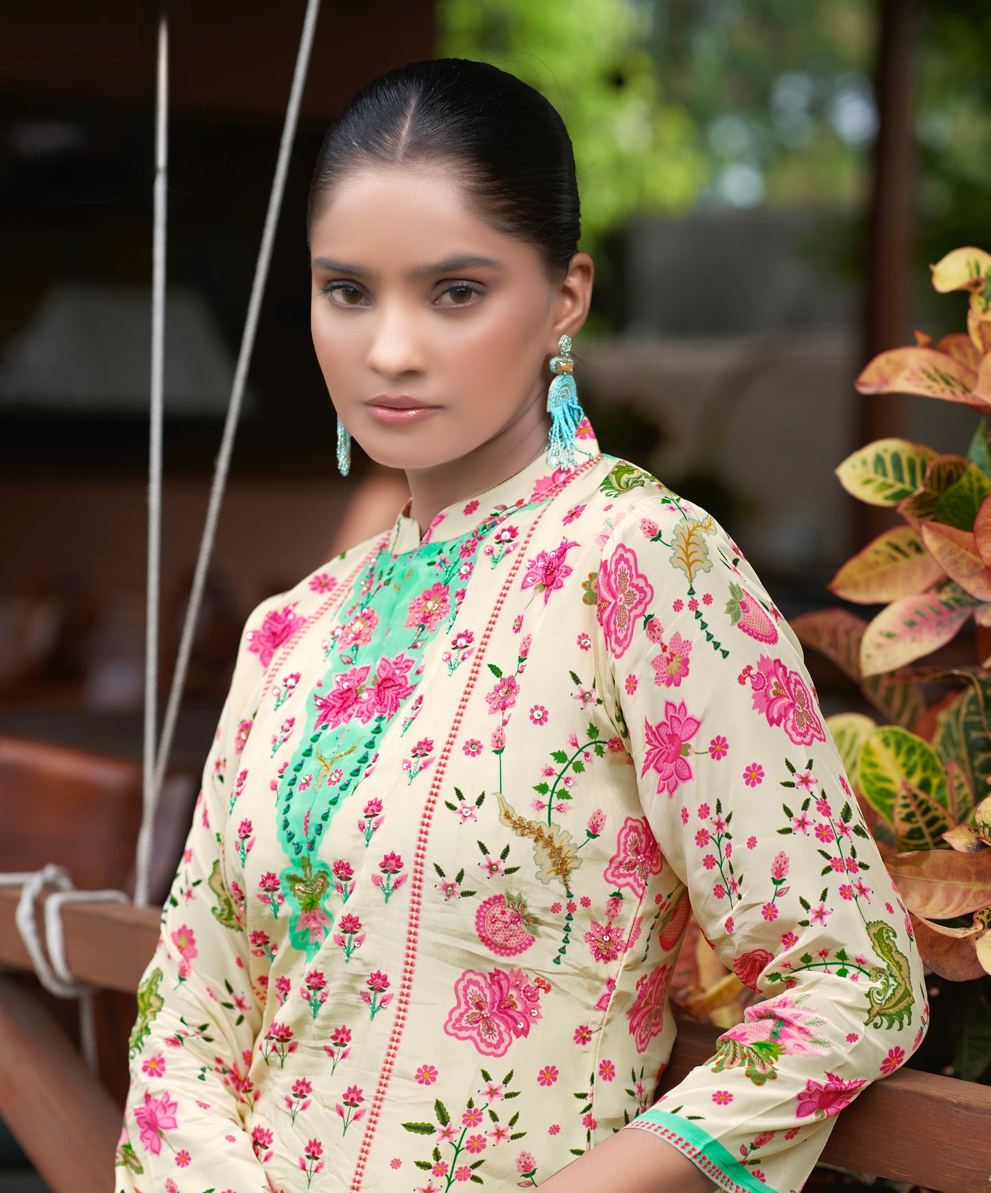 Ivory Crepe Kurta & Palazzo