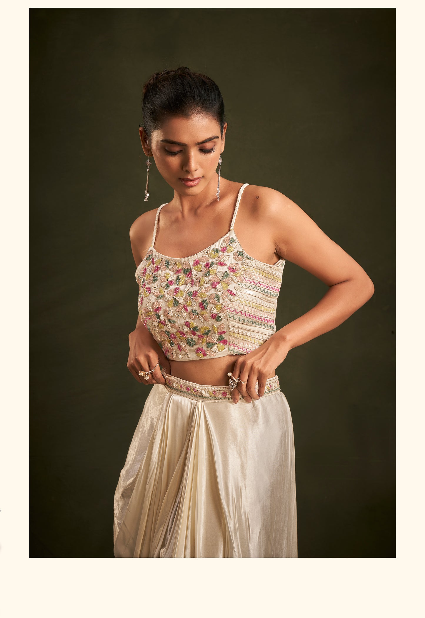 UMRAO - Crop Top Pallazo & Jacket