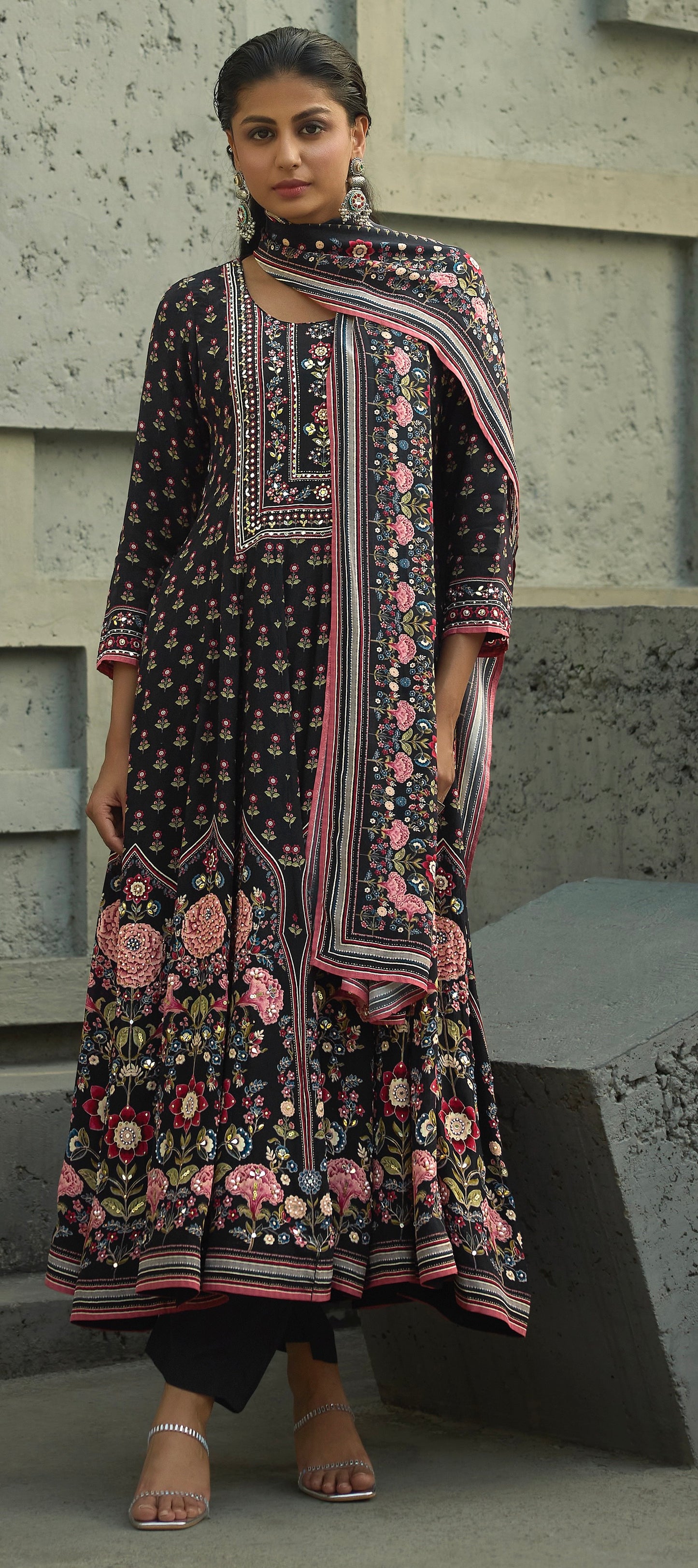 Black Floral Crepe Kalidar